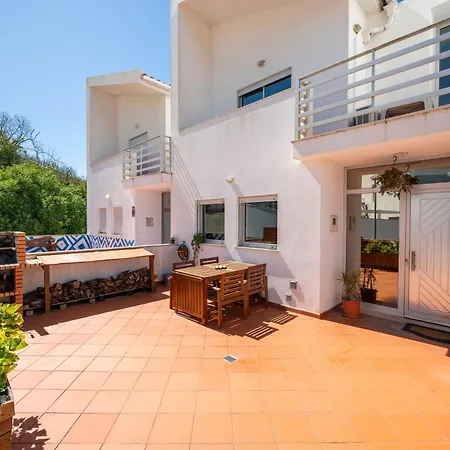 Big Wave Front Row - Two Bedroom