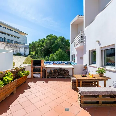Big Wave Front Row - Two Bedroom Nazaré