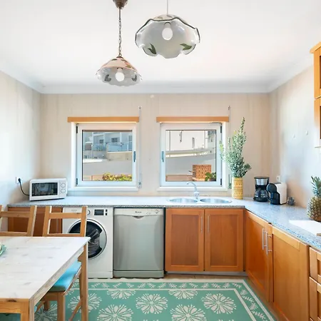 Big Wave Front Row - Two Bedroom Vakantiehuis