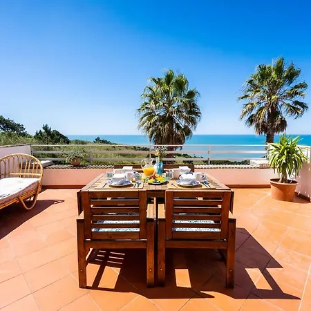 Holiday home Nativo Big Wave Front Row 2br *