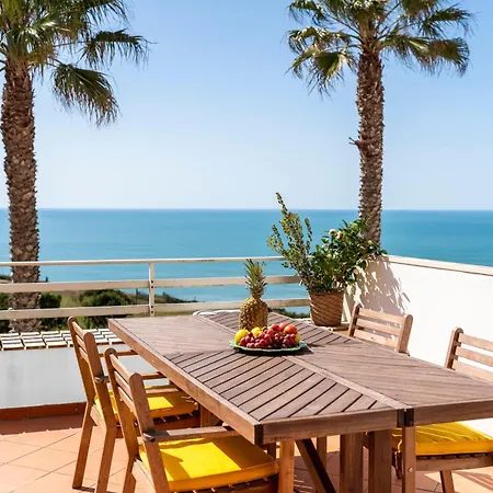 Nativo Big Wave Front Row 2br